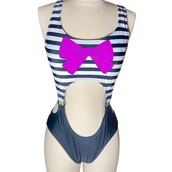 🔥Material Girl Cut-Out One Piece Bathing Suit size M - Picture 9 of 16